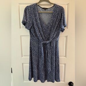 Elegant Blue Floral Dress